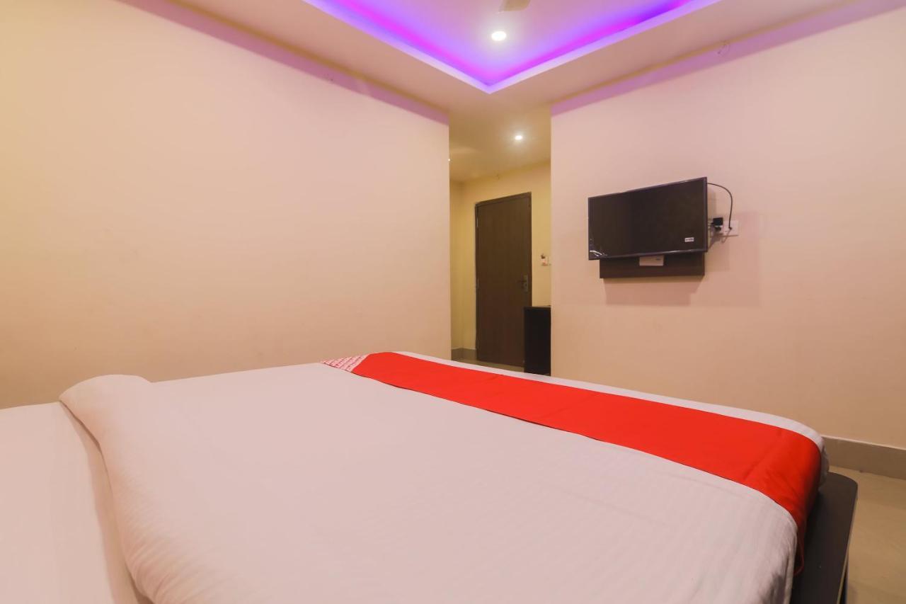Oyo 27619 Hotel Blue Bird Annexe Nowgong Eksteriør billede